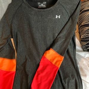 Women’s under armor athletic long sleeve